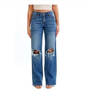 NWT Hidden Logan Mid Rise Distressed Dad Jeans